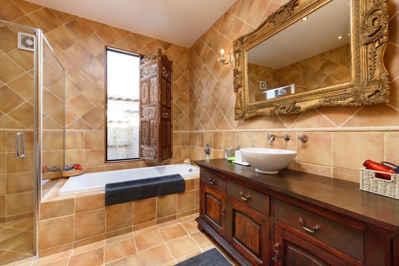 Tuscan Retreat Bed & Breakfast - Adults Only Bed & Breakfast ปาปาโมอา ภายนอก รูปภาพ